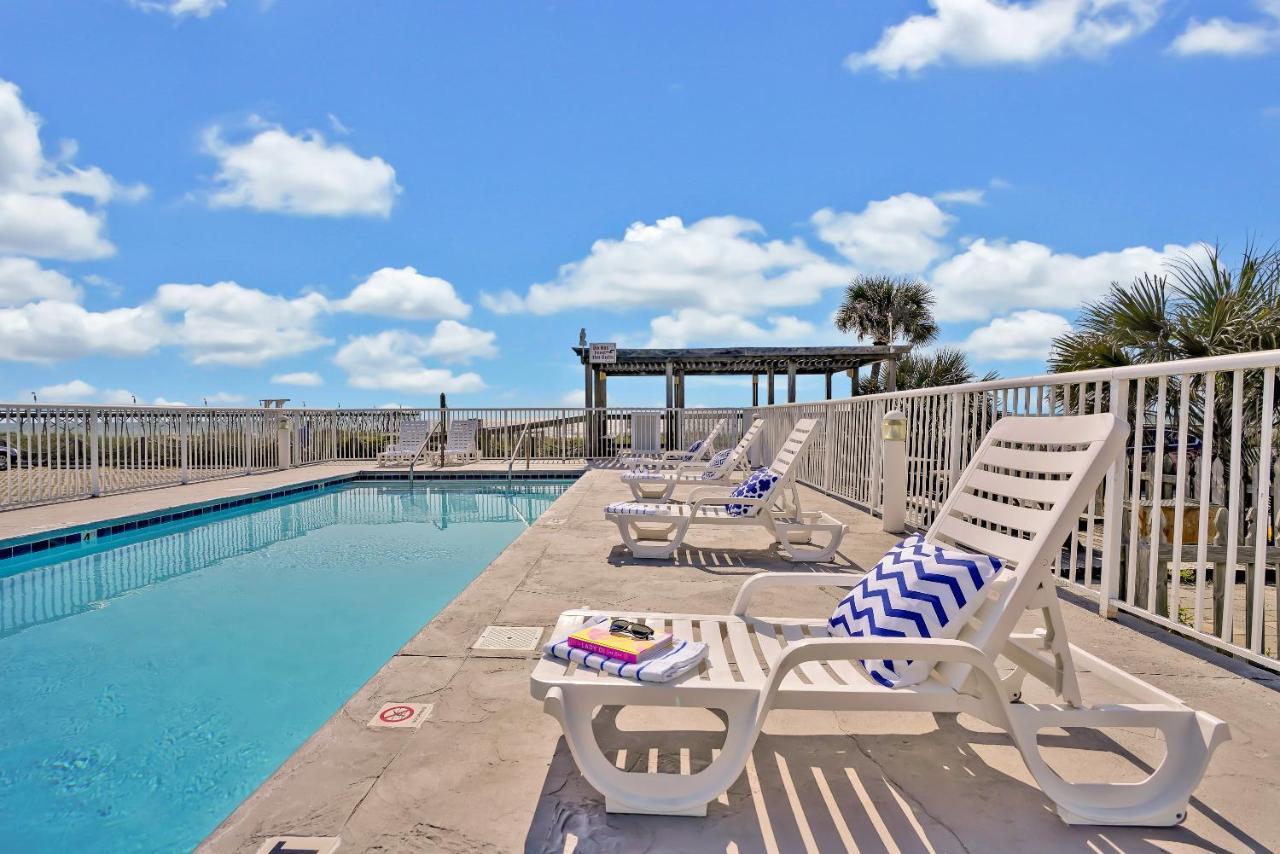Admiral'S Quarters Motel Kure Beach Exterior foto